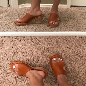 {BORN} Brown Espadrille Wedge Sandal